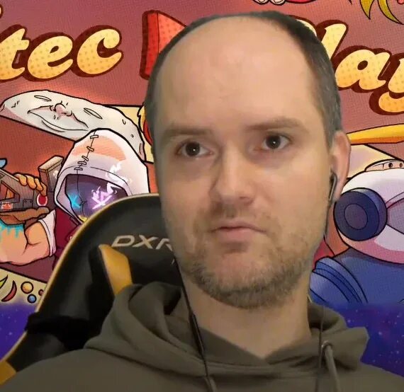 Витек последнее видео. Витек блоггер игры. Блогера витек. Золотая кнопка. Витек последнее видео.