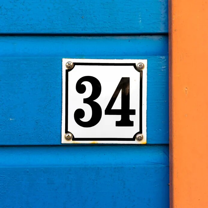 34 Табличка. Число 34. 34 Цифра обои. Дом номер 32. Включай номер 34