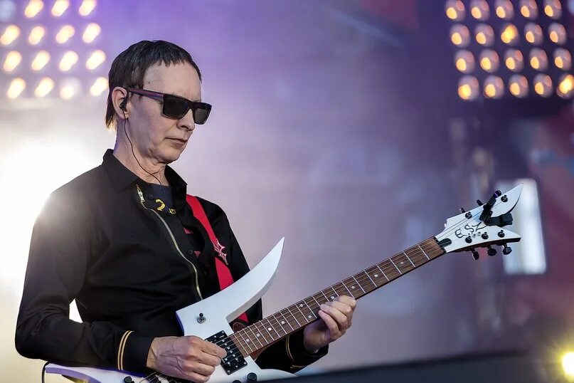 Группа пикник солист. Шклярский эдмунд мечиславович. Пикник эдмунд шклярский. Группа пикник эдмунд шклярский. Группа пикник эдмунд шклярский.