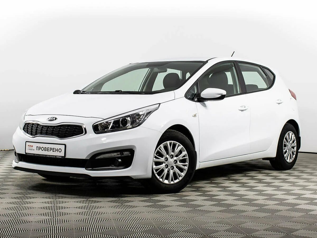 Киа сид хэтчбек 2013. Киа СИД хэтчбек 2015. Kia Ceed 2015 белая. Kia Ceed 2012 хэтчбек белый. Kia Ceed 2012 белая.