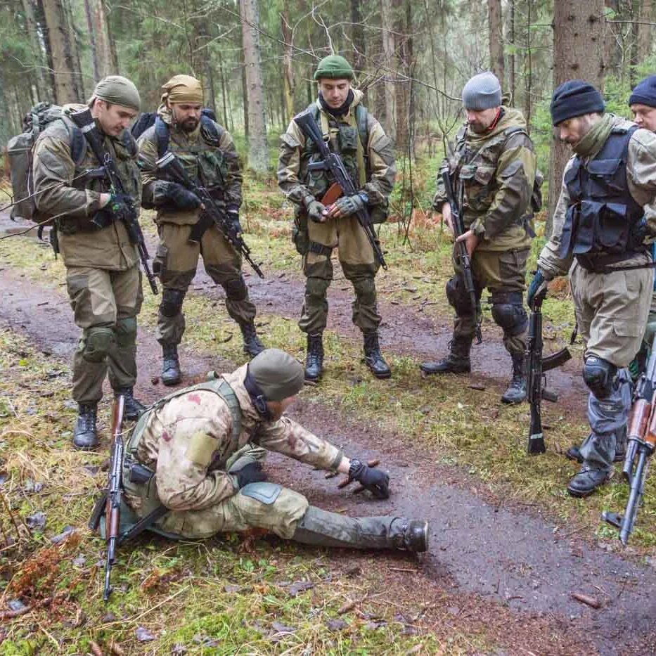 Дрг это что такое в армии. Полевой лагерь спецназа гру РФ. Спецназ ДРГ России. Развед группа Джек. Развед диверсионные группа засада.