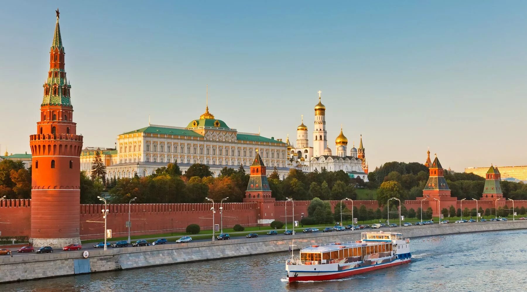 Московский Кремль Moscow Kremlin. Столица Москва и река Моска. Кремль 2022. Московский Кремль картинки.