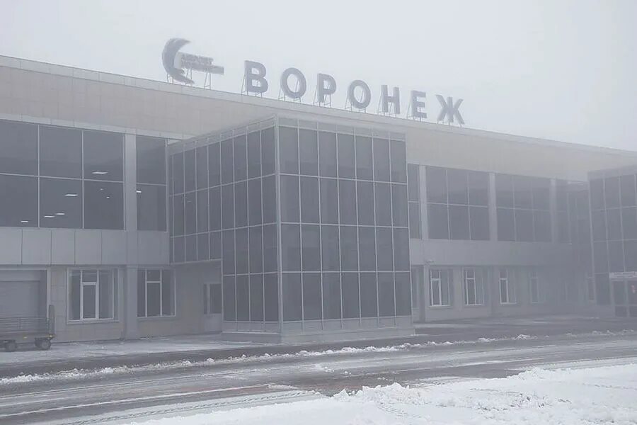 Международный аэропорт воронеж имени петра i. Аэропорт воронеж. Аэропорт воронеж зима. Аэропорт воронеж главный терминал. Воронежская область аэропорт.