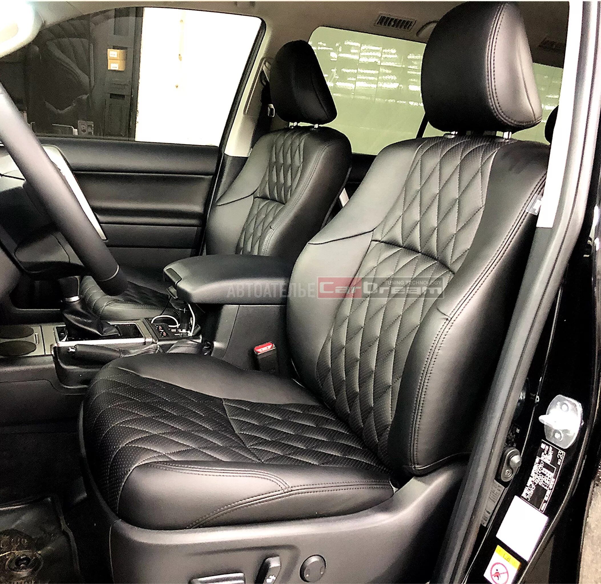 чехлы на автомобильные сидения тойота ленд крузер прадо 150. тойота ленд крузер прадо 150 перетяжка салона. чехол на ленд крузер 150. тойота ленд крузер прадо кожаные чехлы. чехлы автопилот для тойота прадо 150.