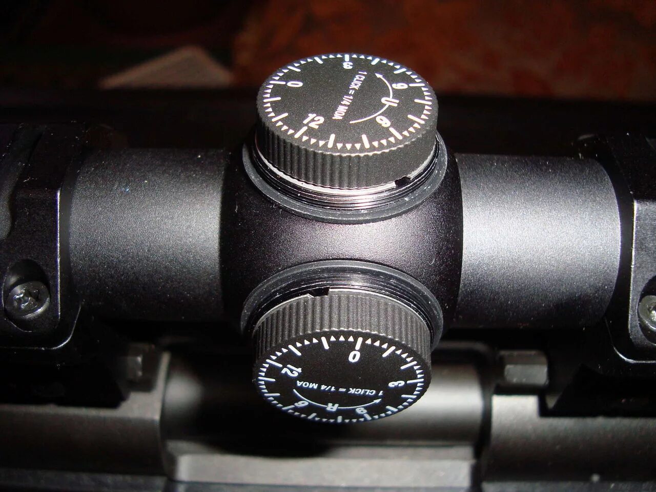 Как отрегулировать прицел. Оптический прицел redfield 1-4. оптика stoeger 3-9x40. 070623072 оптический прицел. оптический прицел стоеджер 3-9х40.