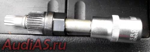 Как открутить обгонную муфту