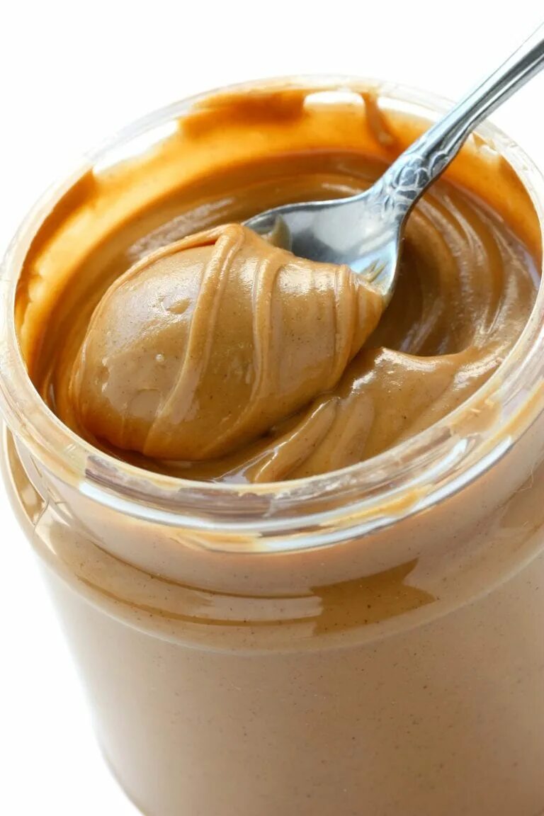 Арахисовая паста столовая ложка. Арахисовая паста Peanut Butter. Пинат баттер. Арахисовое масло. Арахисовая Аста с ложкой.