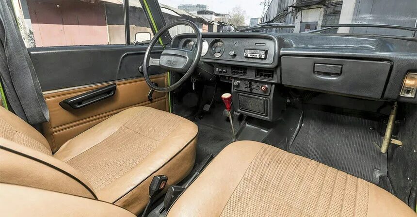 Запись № 110 "Люкс ковры" - Москвич 2140, 1,7 л, 1983 года аксессуары DRIVE2