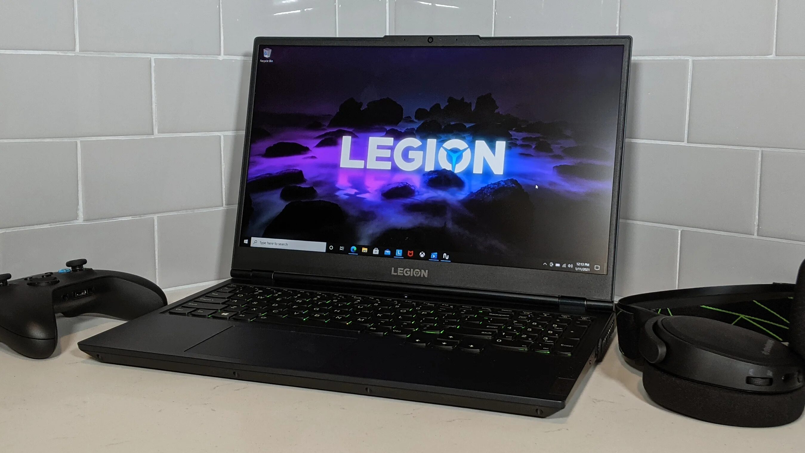 Lenovo gaming ryzen 5. Lenovo Legion 5 2021. Lenovo Legion 5 17. Игровой ноутбук леново Легион 5. Lenovo Legion 5 17ach6h.