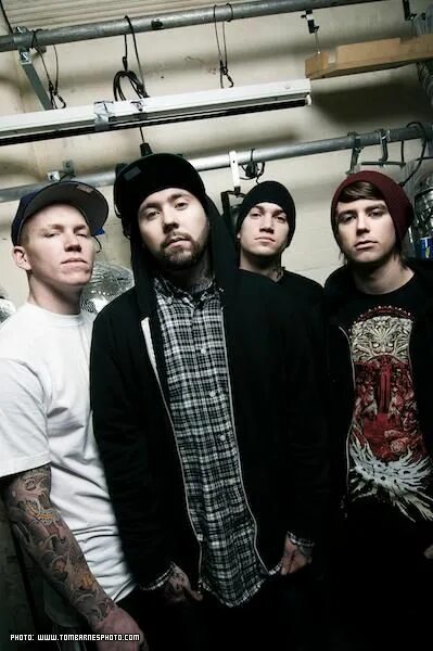Deez nuts. Sean kennedy deez nuts. deez nuts band. deez nuts nuts.