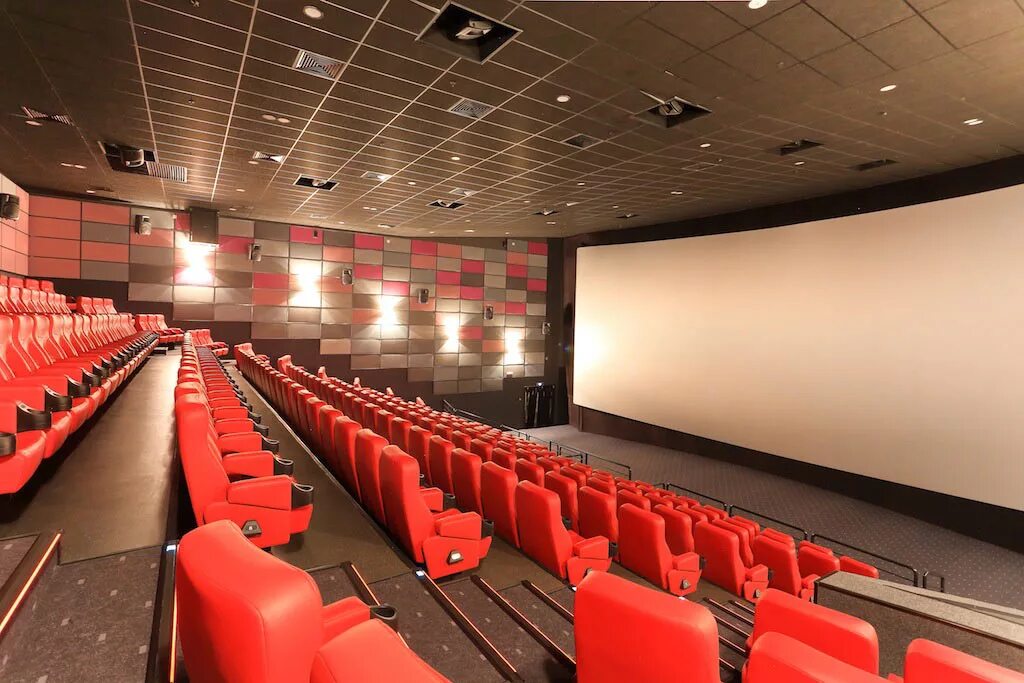 Кинотеатр синема парк воронеж. Кинотеатр синема парк воронеж. Ux кинотеатр воронеж галерея. Зал 2 синема парк воронеж. Синема парк воронеж галерея чижова залы.