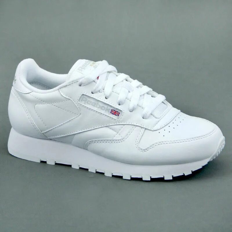 Кроссовки женские кожаные купить оригинал. Reebok Classic Leather White. Рибок Классик Leather. Reebok Classic Leather White женские. Reebok Classic Leather белые.