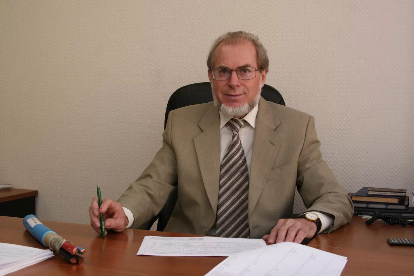 Институт кабельной всероссийский научно исследовательский. Институт кабельной всероссийский научно исследовательский. Институт кабельной всероссийский научно исследовательский. Значок вниикп. Институт кабельной всероссийский научно исследовательский.
