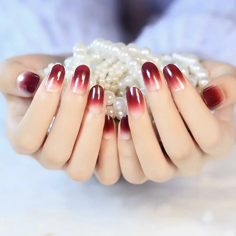 накладные ногти прозрачные. накладные ногти прозрачные. красить ногти. Nail tips. накладные ногти белые матовые.