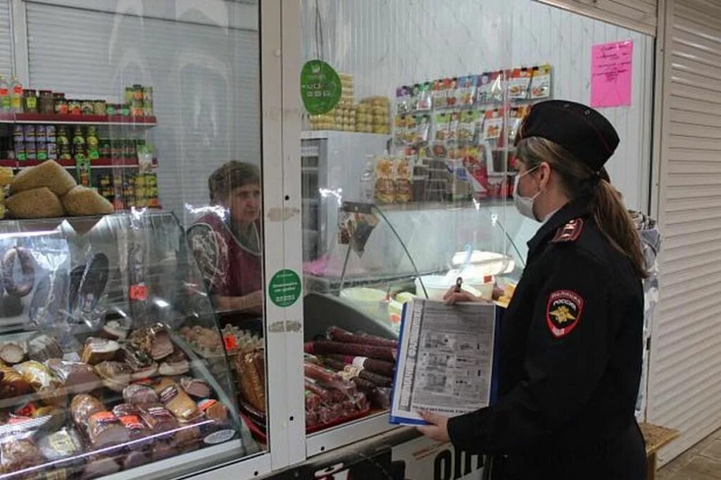 Погода в п южный. Усть Лабинск полиция сотрудники. Услабинское полиция. ОМВД по Усть-Лабинскому району. Сотрудники КСП Усть-Лабинского.