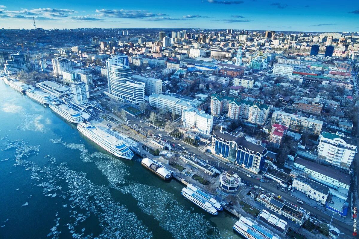 Набережная дона в ростове на дону. Ростов на дону экономика. Панорама ростов-на-дону. Набережная ростова-на-дону ростов-на-дону 2024. Ростов центр города.
