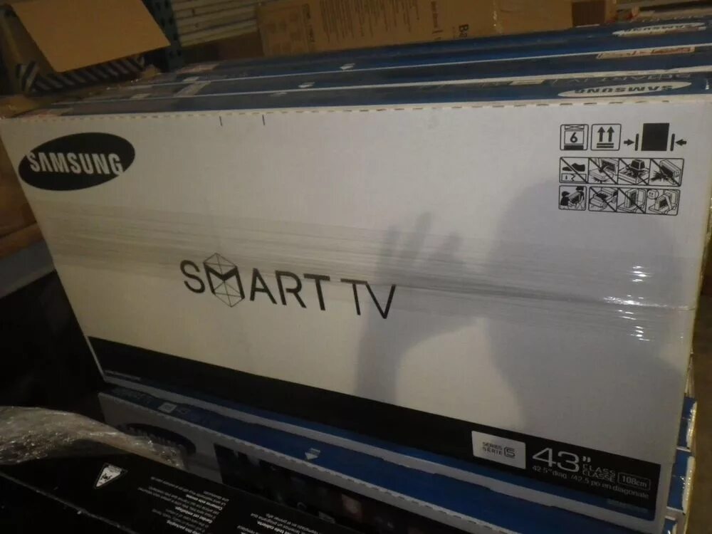 32lb530u. Упаковка телевизора. Во что упаковать телевизор. Lg 49uj630v. Lg 32lb530u.