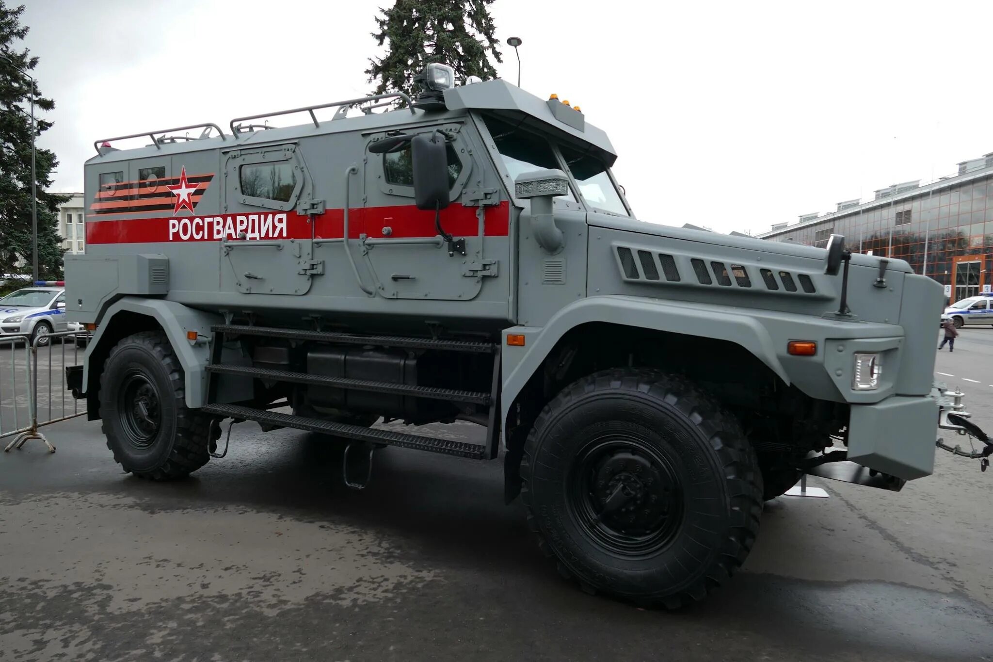 Астейс 7020 патруль. Астейс бронеавтомобили. Патруль камаз-435029. Броневик астейс. «патруль» астейс-7020.