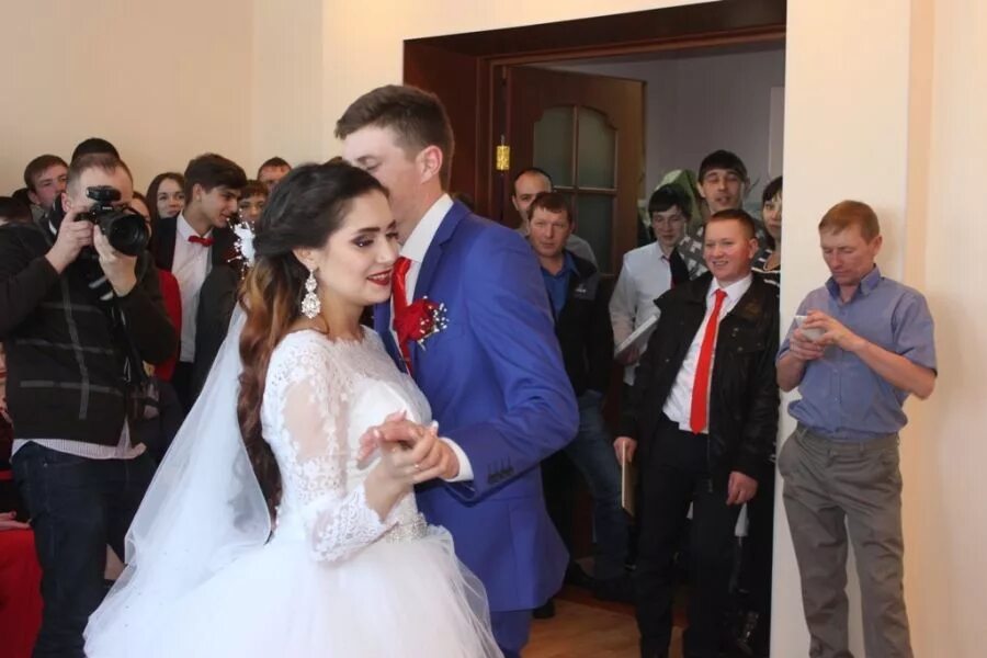 Богадовка вышла замуж