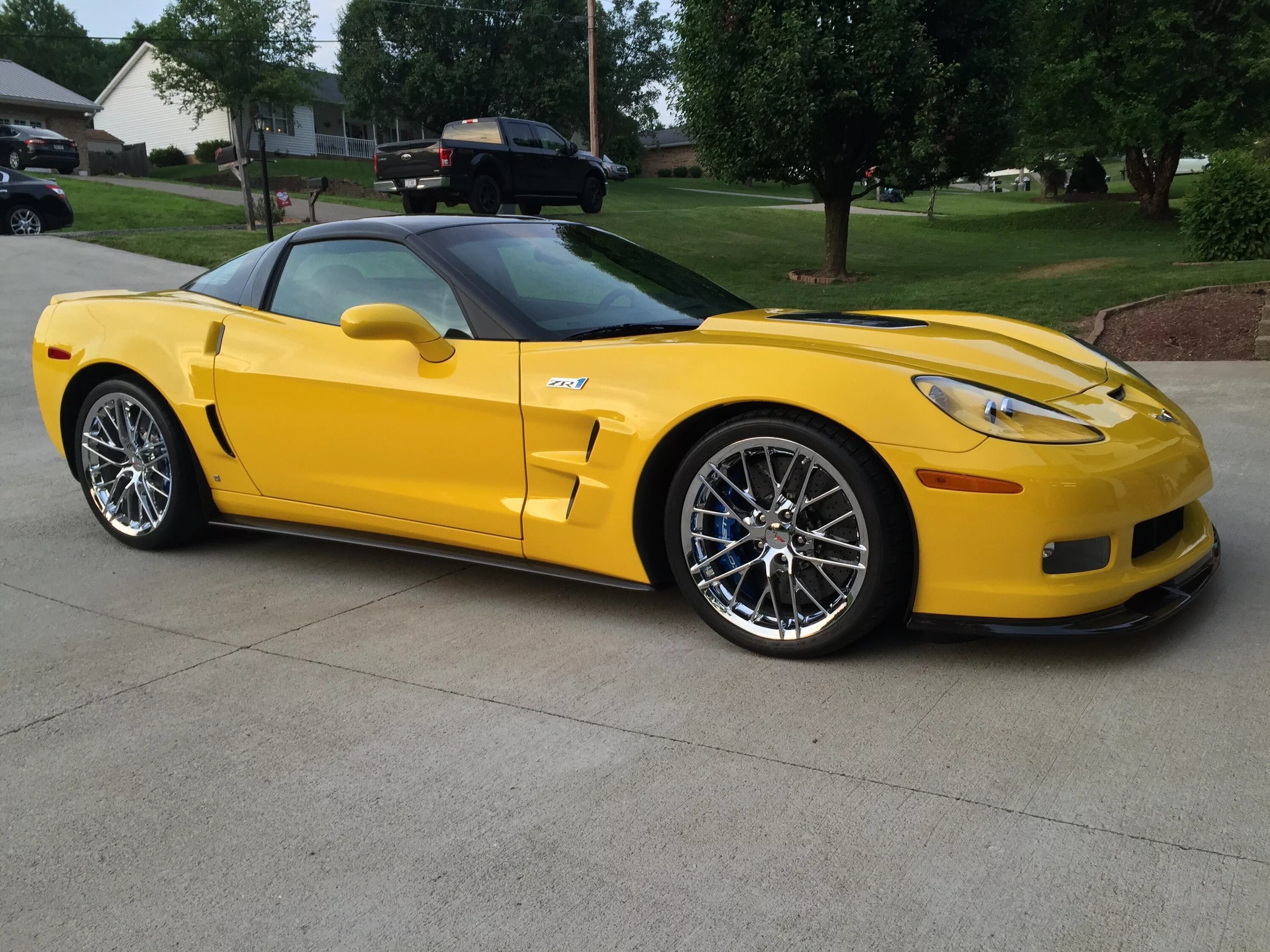 Chevrolet corvette c6. Chevrolet Corvette c6 2013. Шевроле Корвет zr1. Chevrolet Corvette c6 zr1. Chevrolet Corvette c6 zr1 2009.