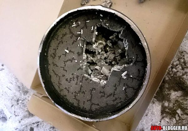 катализатор киа рио 2012. обманка пламегасителя катализатора. когда нужно менять катализатор. пламегаситель коллекторный. катализатор киа рио 3.