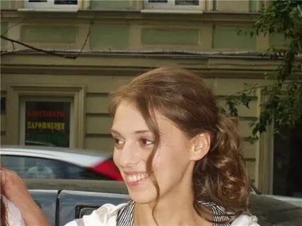 Юлиана не родись красивой