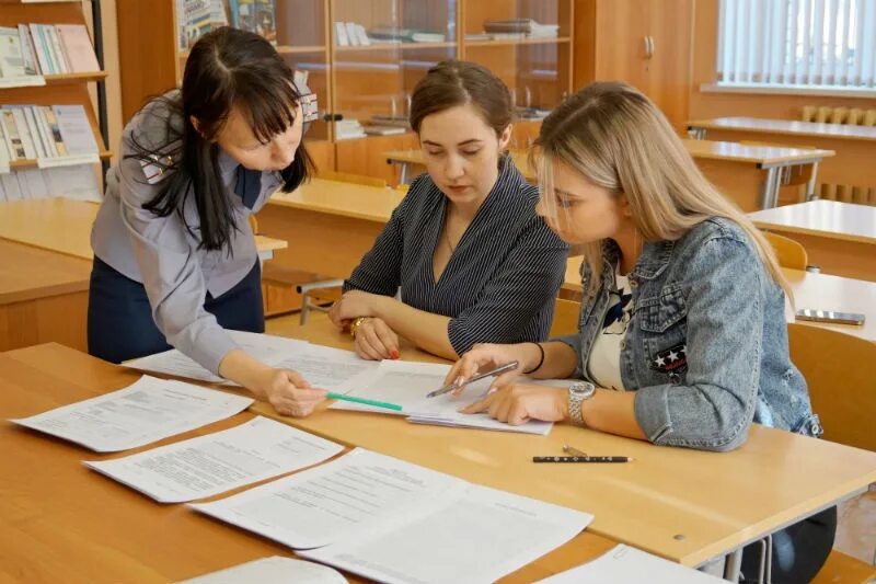 бесплатная юридическая помощь. бесплатная юридическая помощь вологда. общественная приемная зосимовская 65. юристы россии.