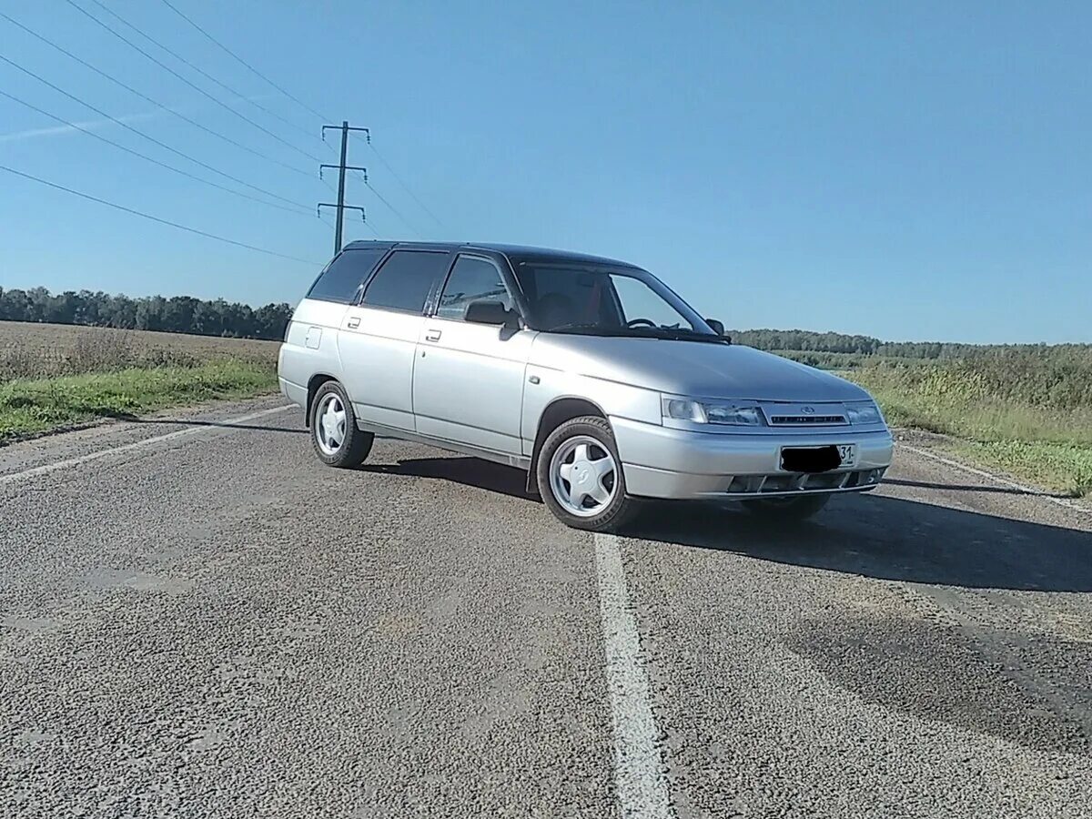 тюнингованный ваз 2111. задний фонарь ваз 2111 универсал. магазин ваз 2111. ваз 2111 у103. ваз 2111 с люком штатная.