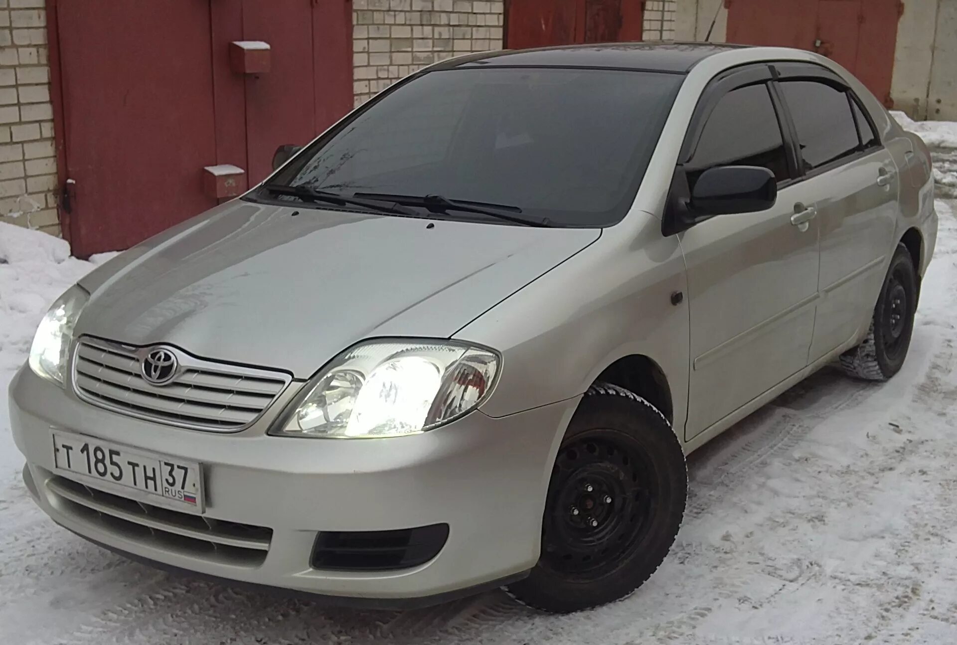 Королла 120 седан купить. Тойота Королла кузов е120. Toyota Corolla 120 кузов. Тойота Королла 2005 е120. Тойота Королла е120 седан 2005.