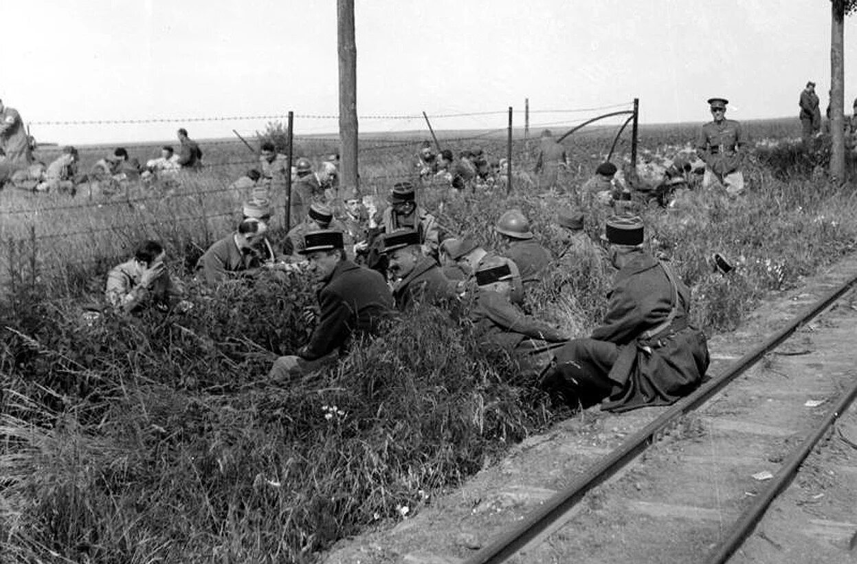 Хендехох. Военнопленные 1941 Бундесархив. Пленные французские солдаты 1940.