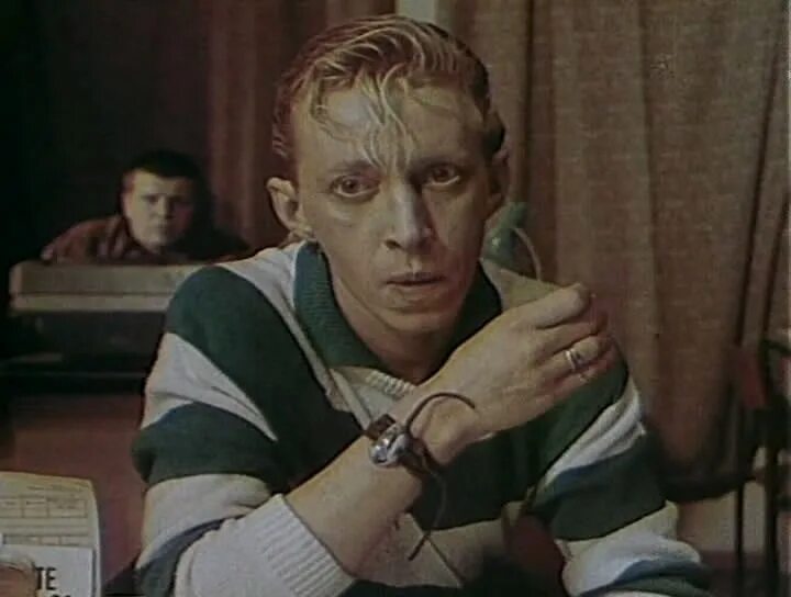 Покровские ворота фильм костик. Олег меньшиков костик. Олег меньшиков покровские. Фильм петровские ворота акт5ры. Меньшиков покровские ворота.