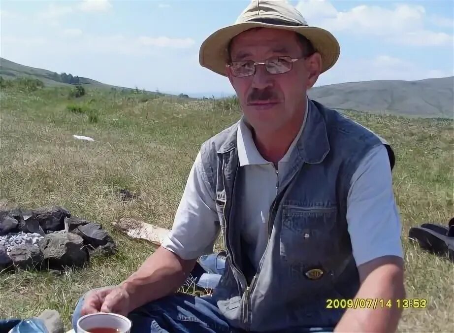 Талгат 57 лет. Талгат 57 лет. Садыков талгат. Тагаев талгат саздател учебный. Сайранов талгат.