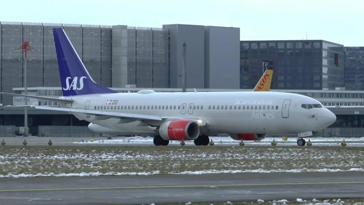 Boeing 737-800w. Северный ветер boeing 737. Самолёт боинг 737-800. Boeing 737-800w. Самолёт боинг 737-800 винглетс.