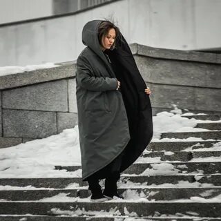 Пальто в тракторе