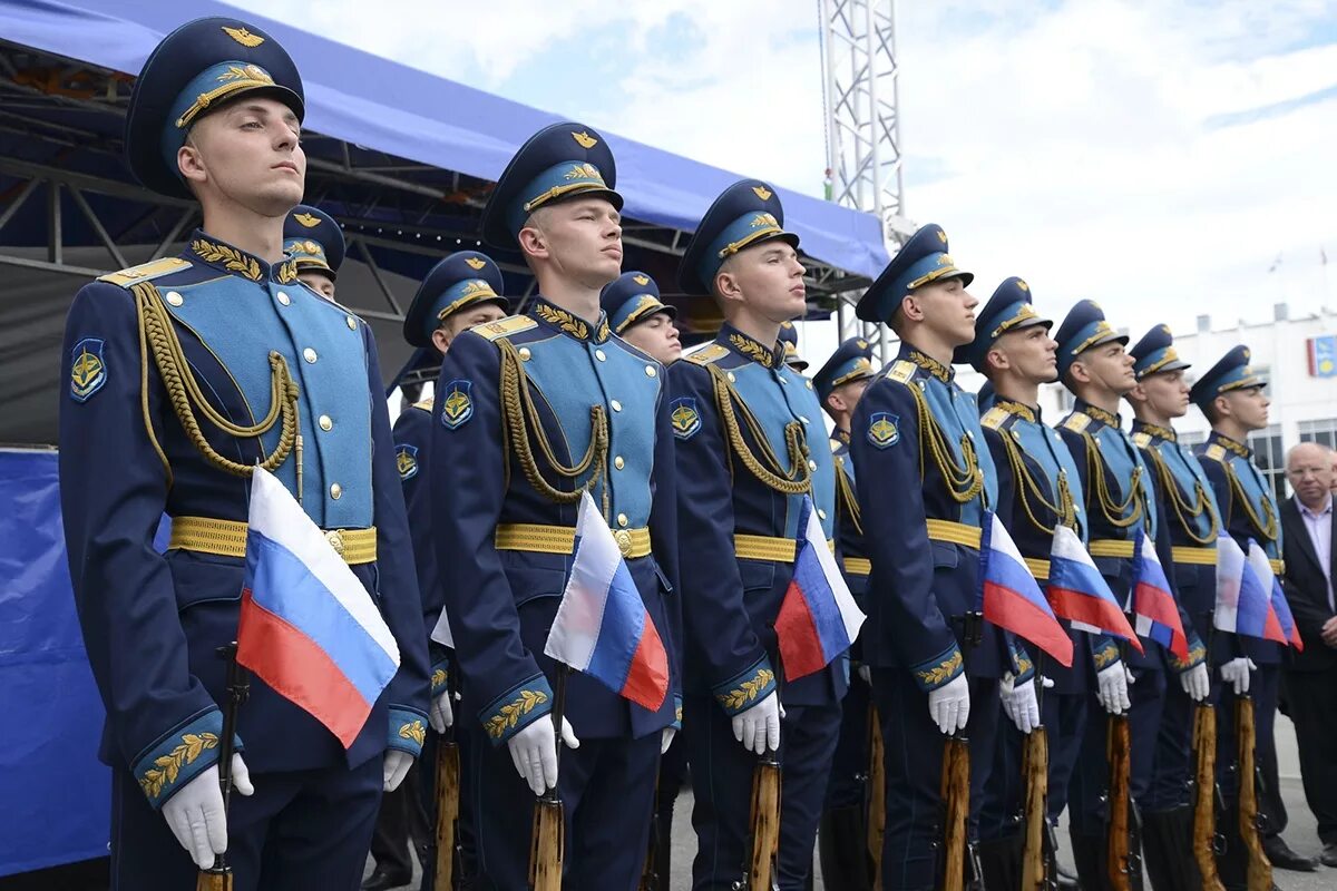 Зимняя полевая форма вкс. Войска вкс парадная форма. Форма вкс 2021. Воздушно-космические войска форма. Форма космических войск.
