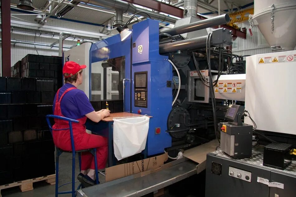 Литейщик тпа. Цех литья пластмасс. Литейщик пластмасс москва. Ао "связьстройдеталь" (ссд). Литейщик пластмассовых изделий.