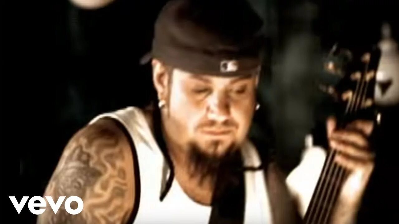 Korn Falling away from me. Korn Falling away from me Fred Durst. Korn клипы. Korn Falling away from me album. Korn falling away