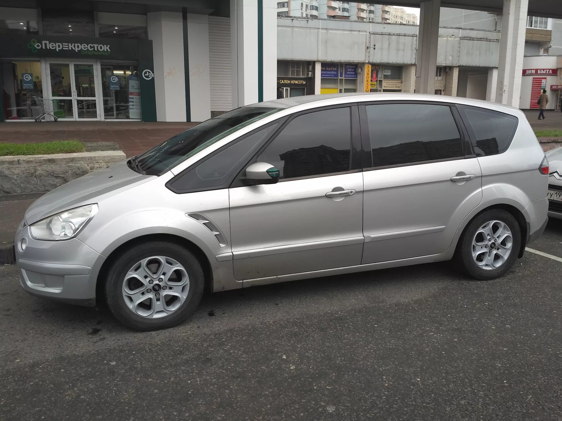 Купить форд макс 2007. Ford s-Max 2007. Форд s Max 2007 диски. Ford s Max 2. Ford s Max St 2006.