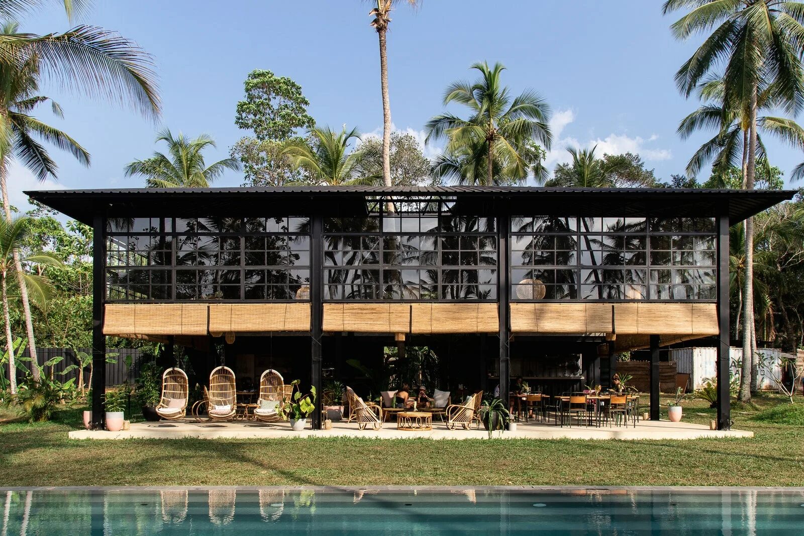 Палм шри ланка. Palm Hotel Sri Lanka. Шри Ланка отели. Тропический отель. Отель в тропиках.