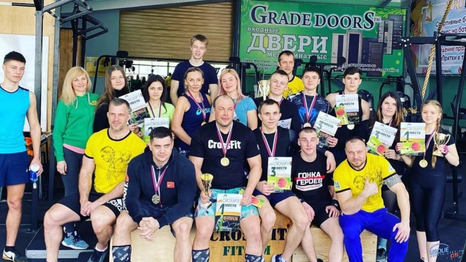 Клуб голливуд усолье сибирское. Футболки ушу саньда. Панкратион усолье сибирское. Максим маслюков усолье сибирское. Кафе лион усолье сибирское.