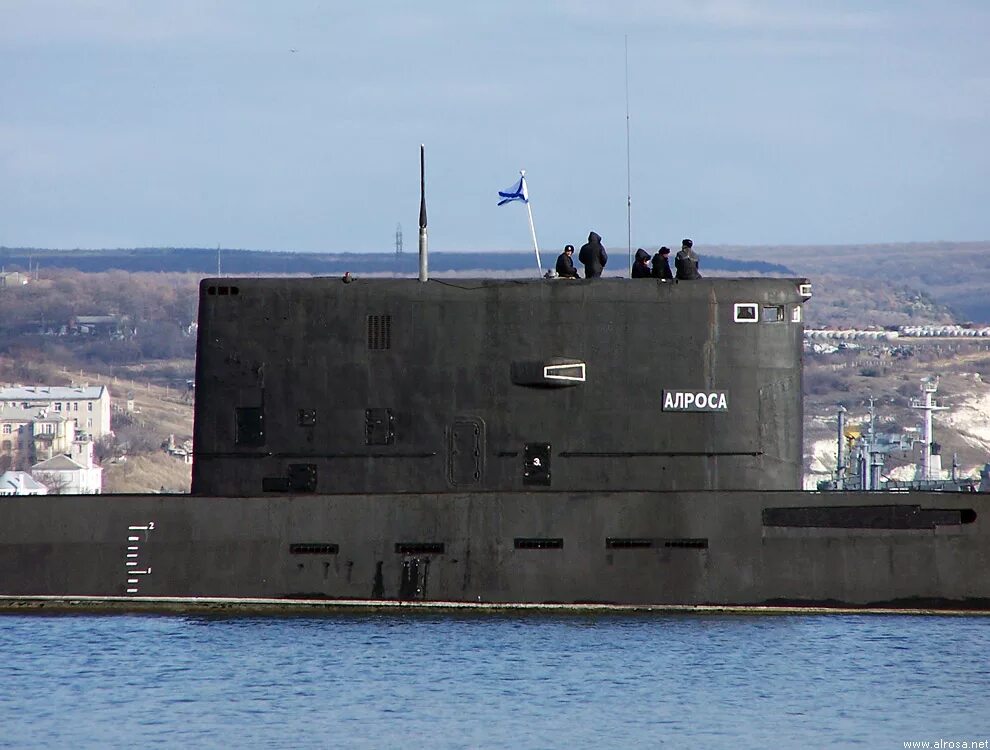 Уши подлодки сканворд. К-141 «курск». Ник энсон подводная лодка. Подводные силы вмс франции. Подлодка 5 поколения.