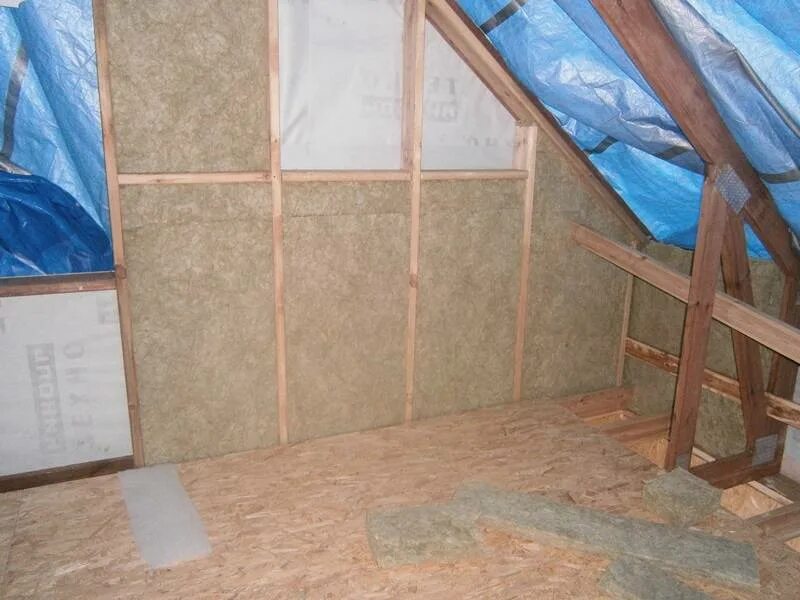 Утепление фронтона. Утеплить фронтон мансарды. Утеплитель пеноплекс для мансарды. Утепление фронтона. Утеплить фронтон мансарды.