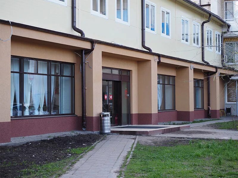 Фура с боку. Нефтекамск торговые центры. Дорожная 46 воронеж. Ул дорожная 38 воронеж. Дорожная 38б банкетный зал весенний.