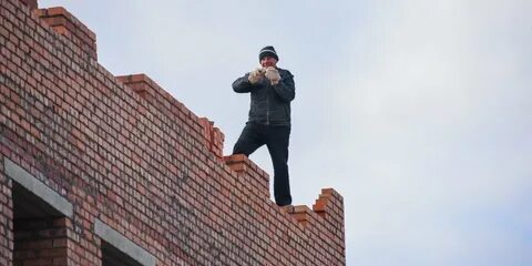 Строительная фирма задолжала 700 тысяч полное видео