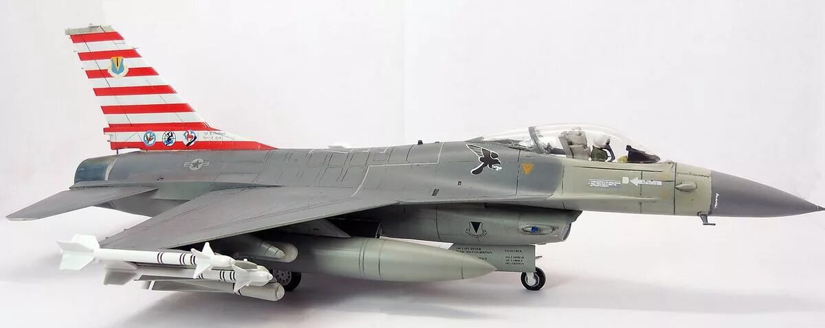 F 72 c. Моделист f-16a файтинг Фолкон. F16 Моделист. F-16 1/72 Моделист. Academy 12259.