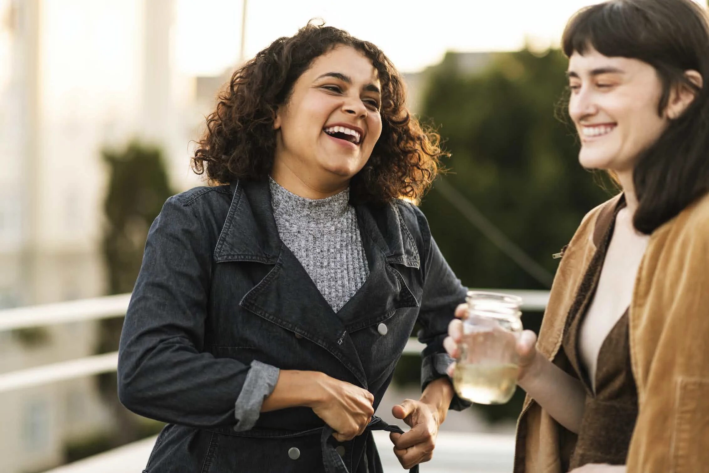 She gets new friends. Conversations with other women. Photo morning conversation.