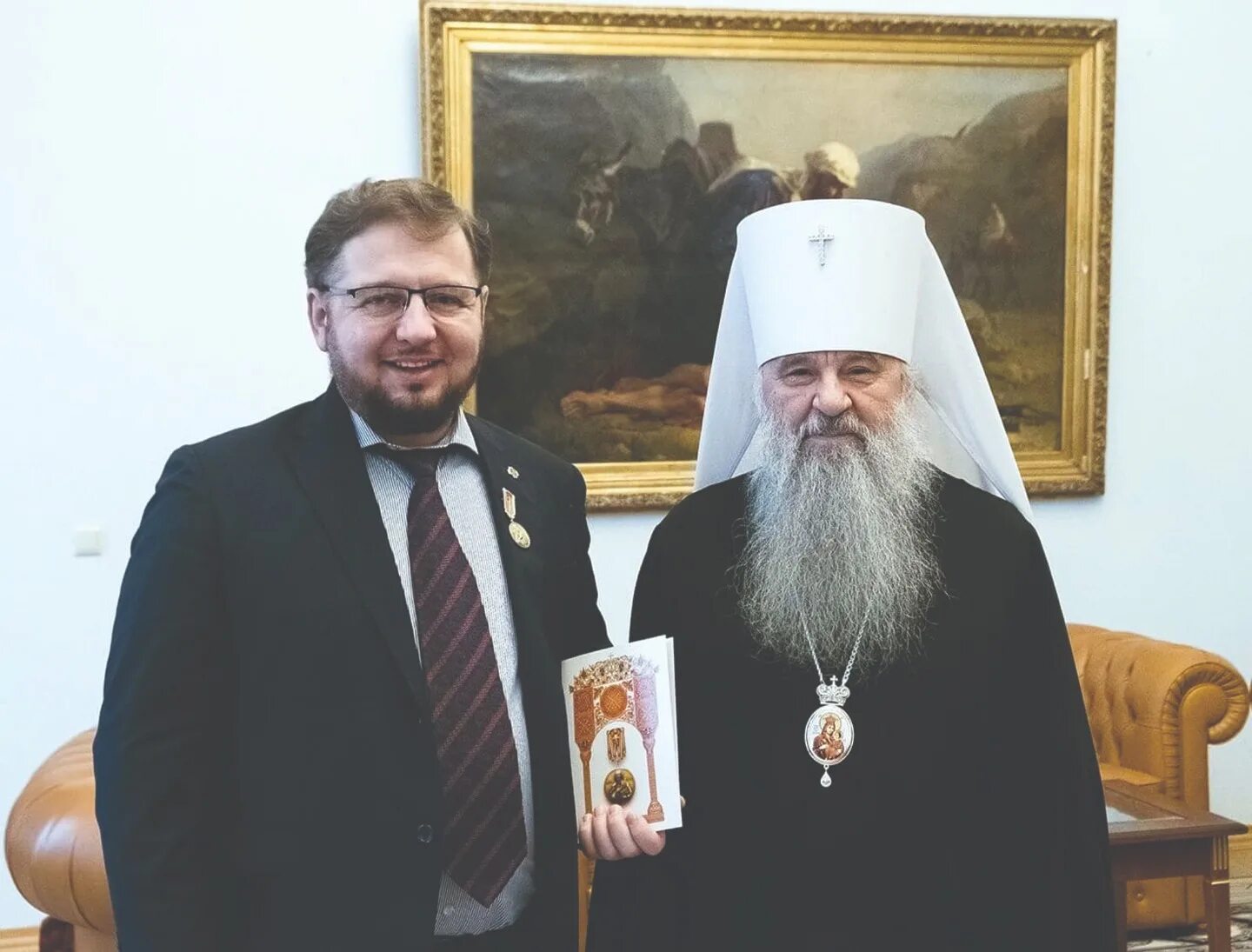 святыни россии. православные святыни москвы. монастыри россии. святыни рядом. арсеньевский храм рождества христова арсеньев город фото.