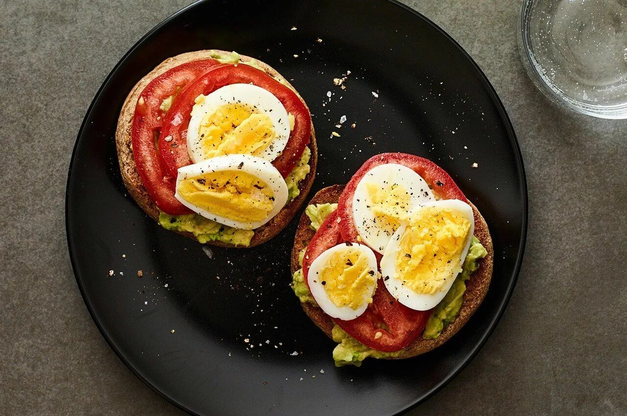 Eggs cheese peppers