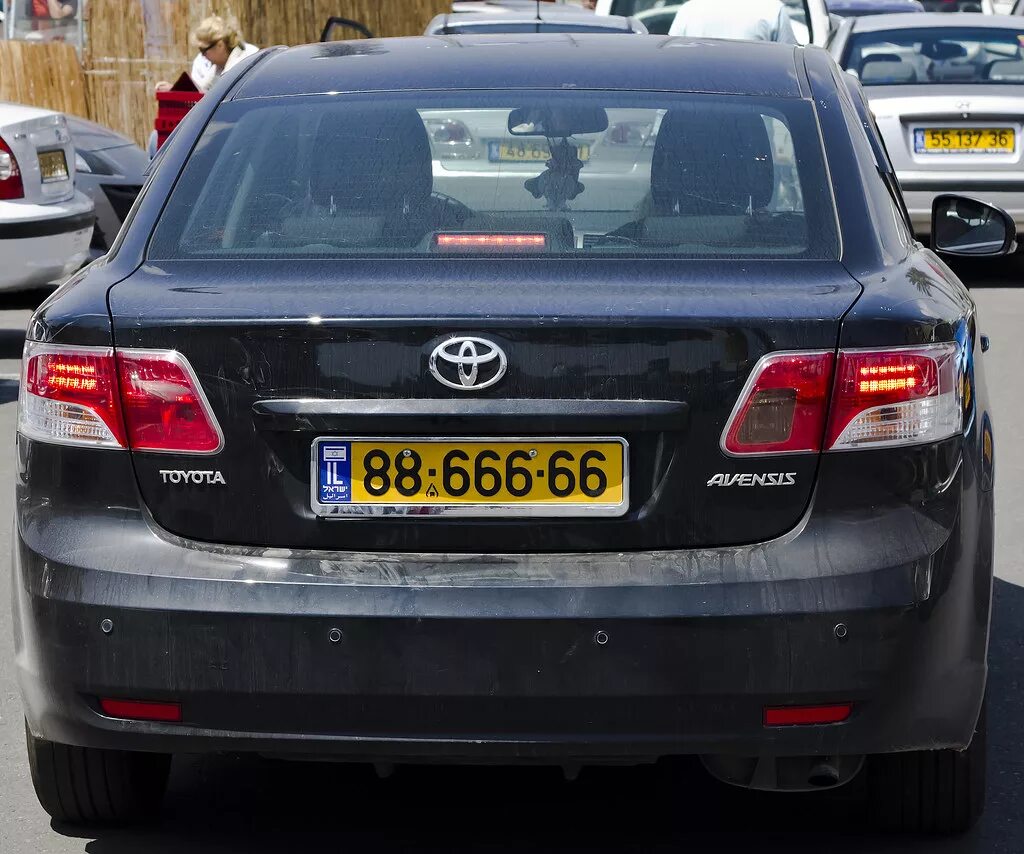 1 китайский номер. Автомобильные номера Израиля. Номера Израиля авто. Китайские автомобильные номера.