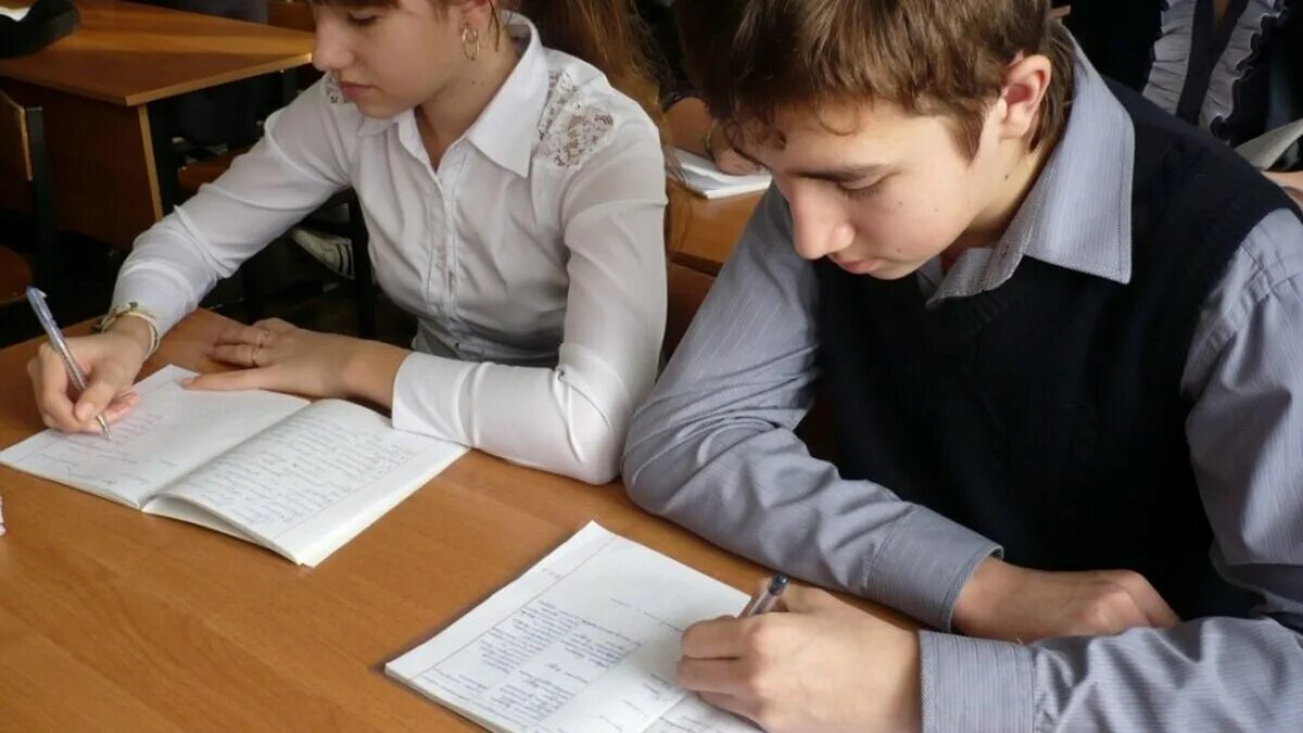 Егэ. Советские школьники. Каллиграфия для дошкольников. Ученик пишет. Кому писали бывшие ученики.